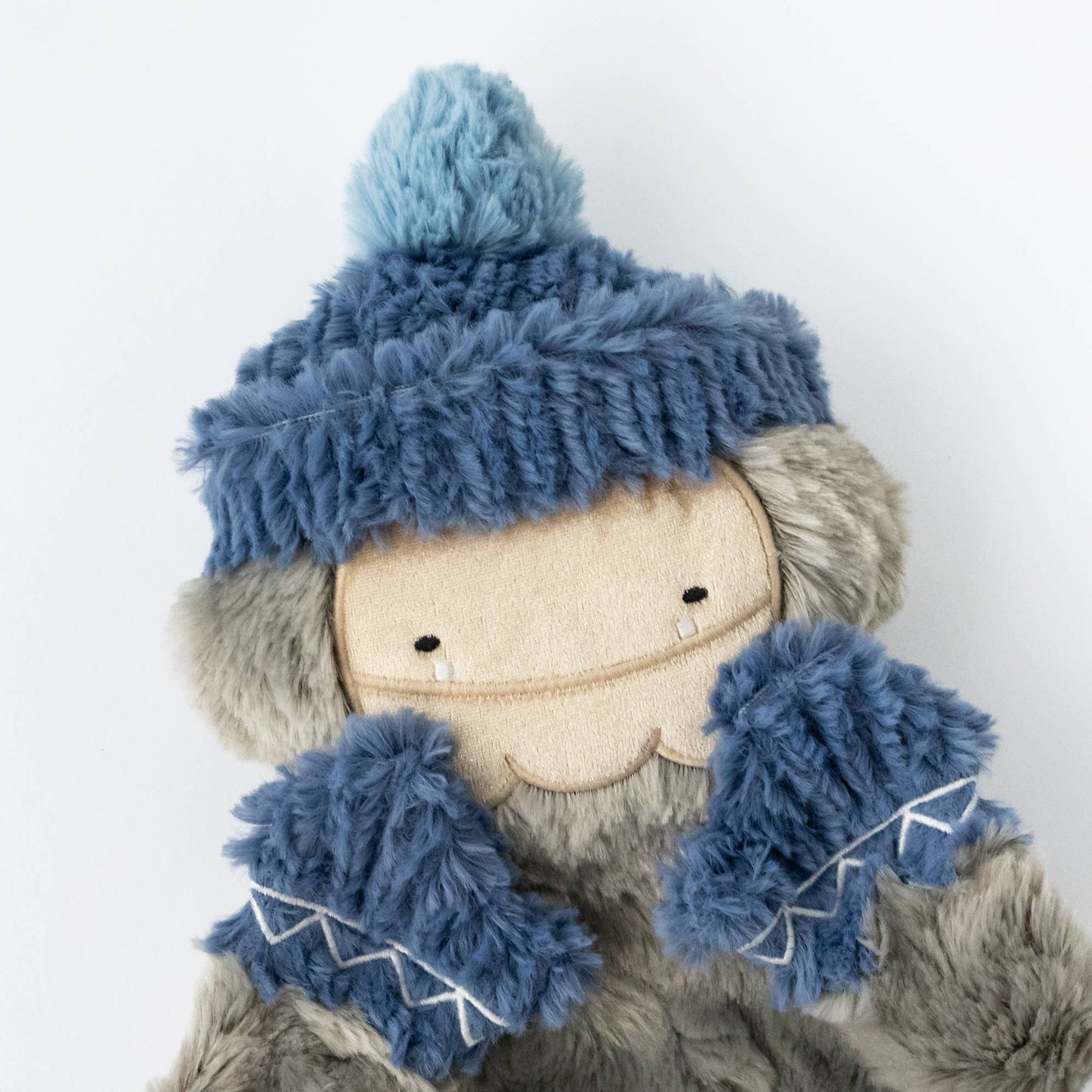 Shine Bright Bigfoot Snuggler & Bigfoot Shares His Gift Book
