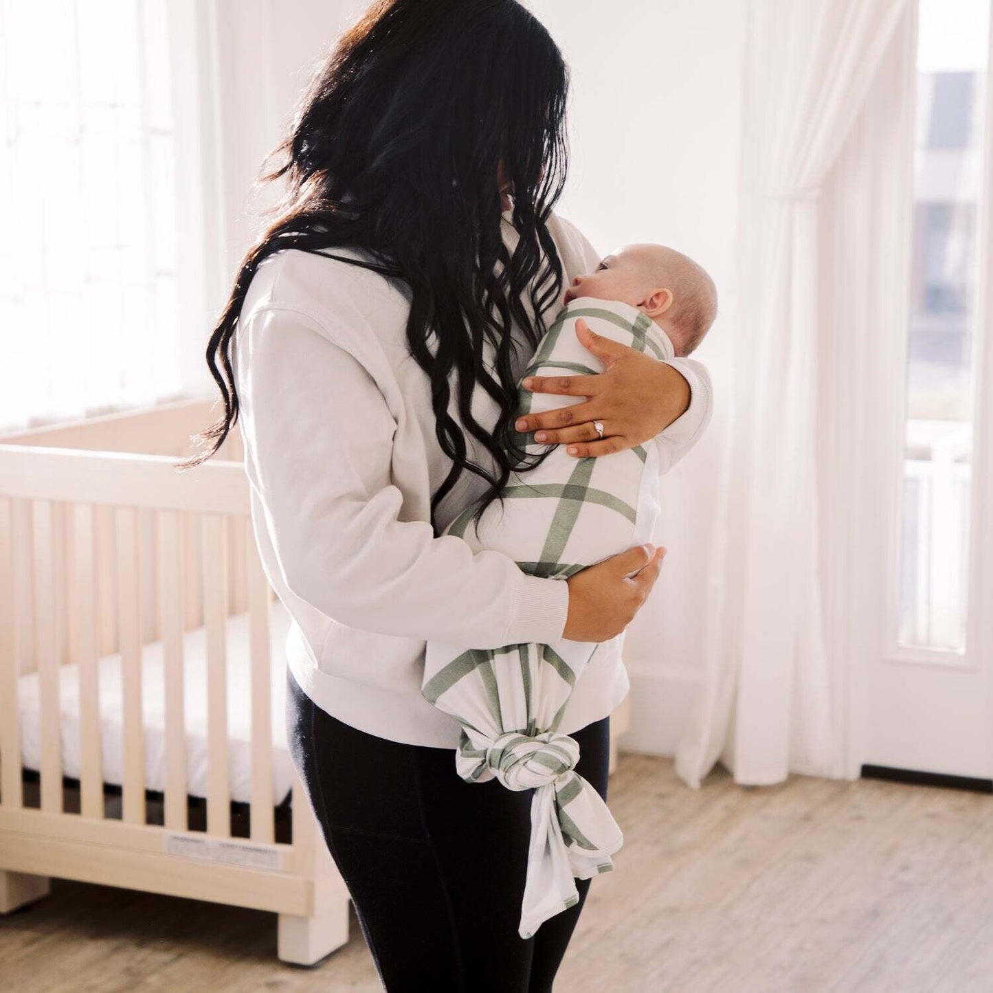 Sage Windowpane Swaddle II w/ Laundry Bag & Snuggle Band