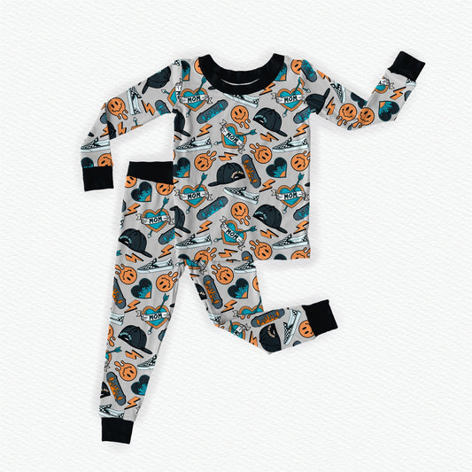 Mama's Skater Boy Bamboo Long Sleeve Two Piece Pajama Set