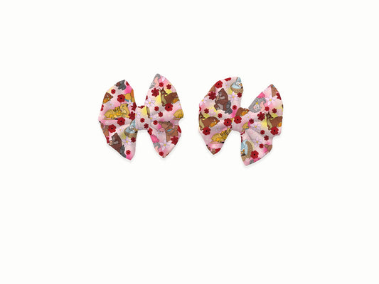 Mom Is Magic Piggy Bows (Set of 2)