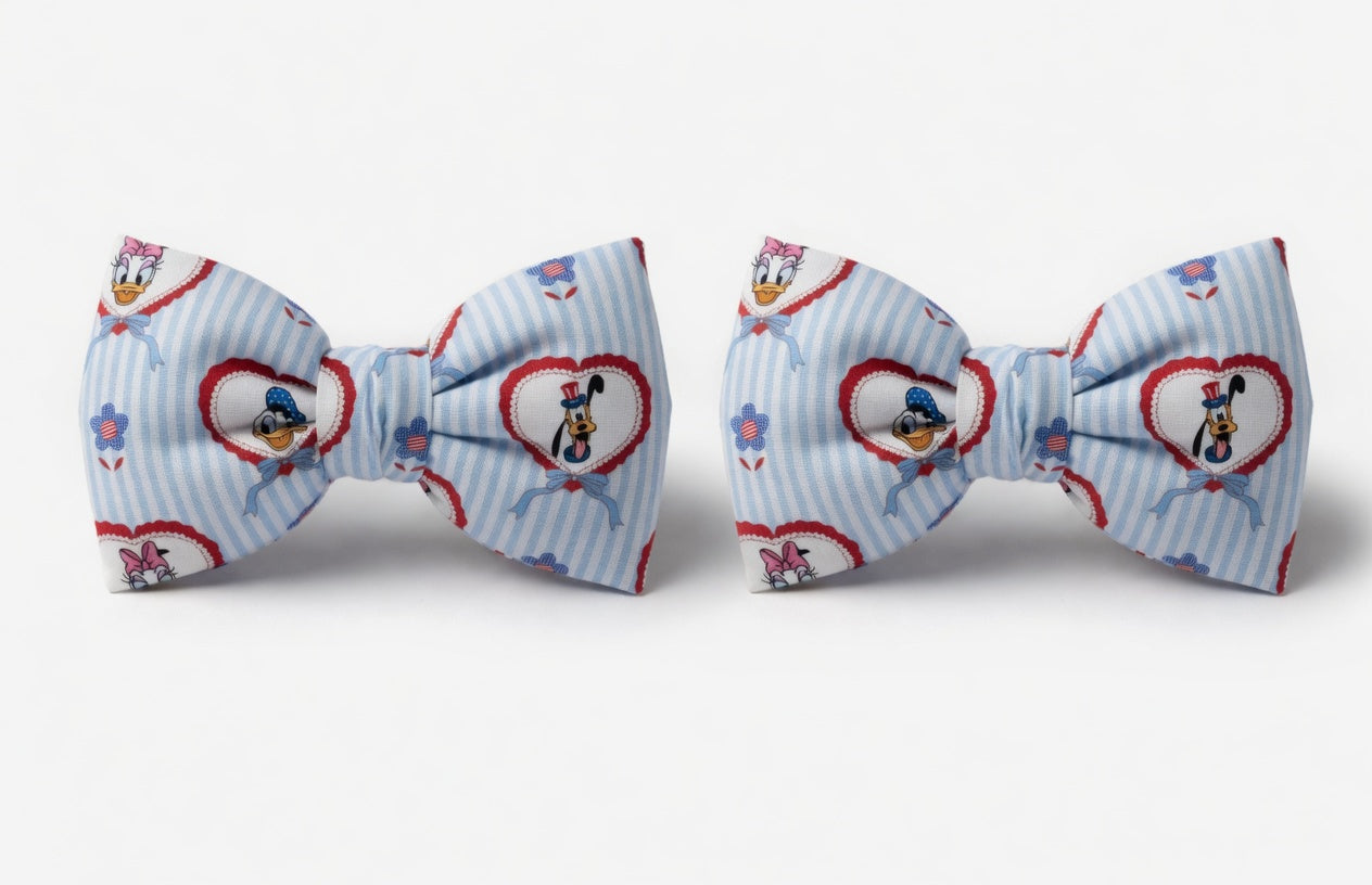 A Disney 4th Piggy Bows (Set of 2)