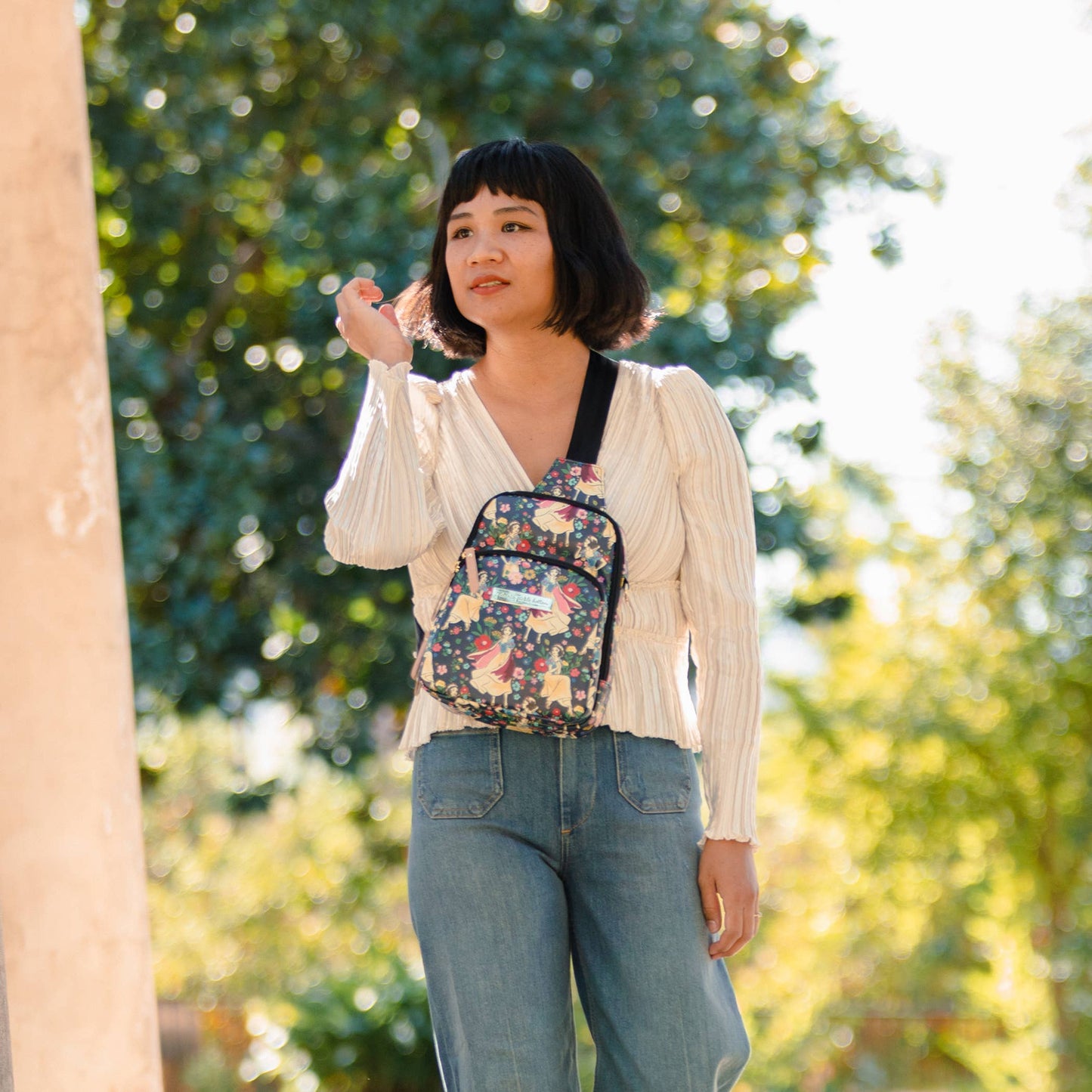 CRISS-CROSS SLING - DISNEY SNOW WHITE'S ENCHANTED FOREST
