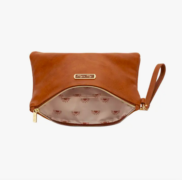 Boss Changing Clutch™ Cognac