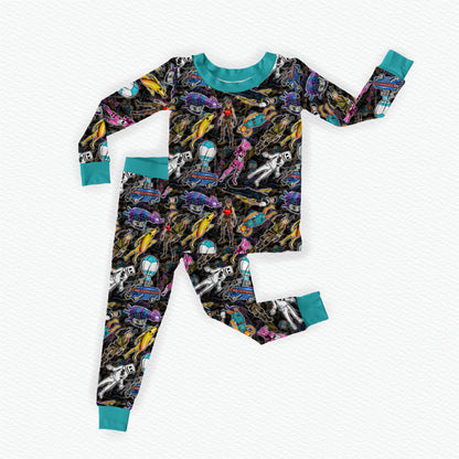 Cranking 90s Bamboo Long Sleeve Two Piece Pajama Set