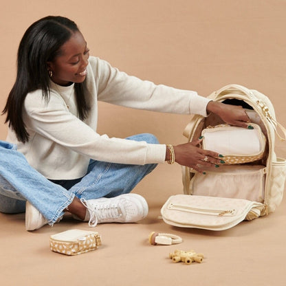 Milk & Honey Pack Like a Boss™ Packing Cubes