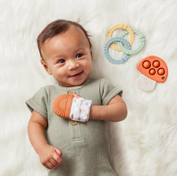 Itzy Teether Gift Set™ Sun